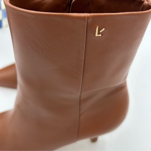 Women’s Larroude Kate mini ankle boots size 7.5 made in Brazil. - Picture 5 of 9